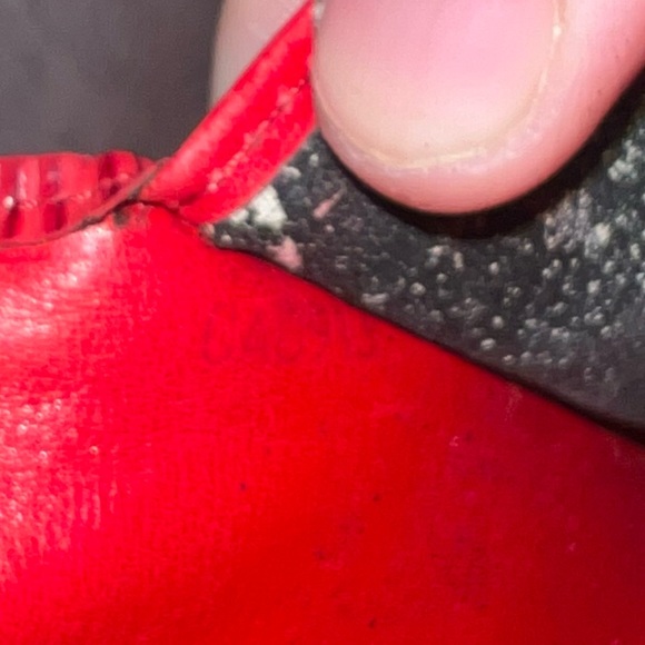 Louis Vuitton Long Wallet Epi Red - Picture 2 of 8